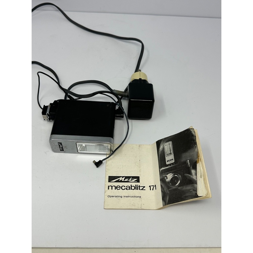 Vintage Metz Mecablitz 171 Camera Flash For Miranda FV. With Manual UNTESTED S6